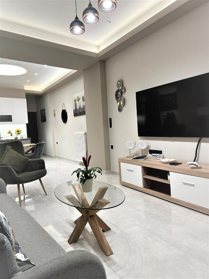 Menda Suite Heraklion Exteriör bild