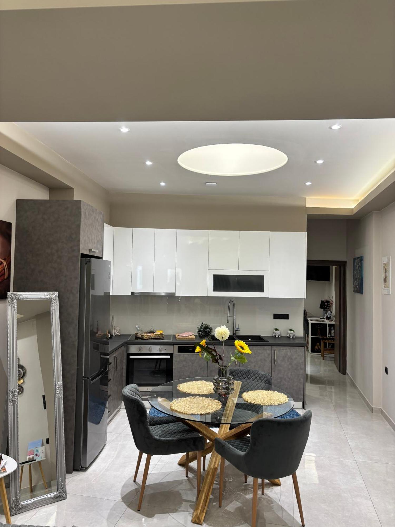 Menda Suite Heraklion Exteriör bild
